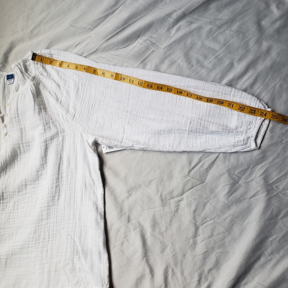 Old Navy Double Weave Long Sleeve Blouse - Picture 17 of 17